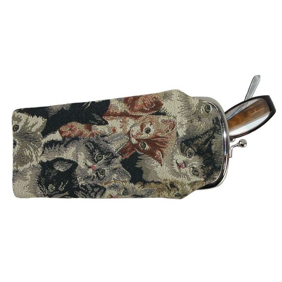 CTM Women's Cat Print Tapestry Glasses Case - Picture 2 of 2